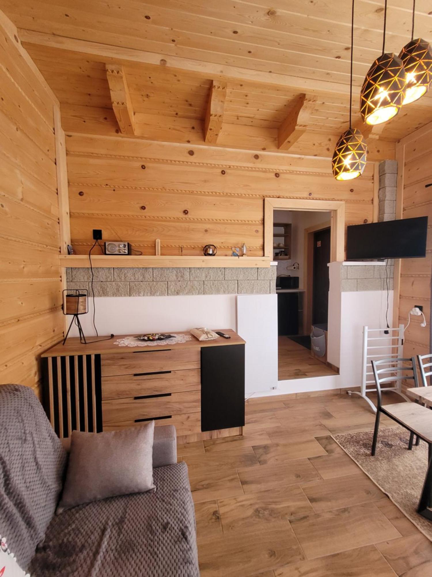 Kuznia Pod Lipa Odrowaz